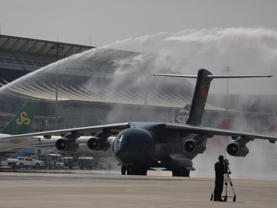 英雄回家丨第八批在韓志愿軍烈士遺骸歸國-現場圖